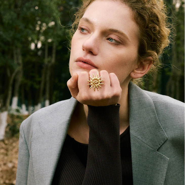 Bague ajustable grand soleil or