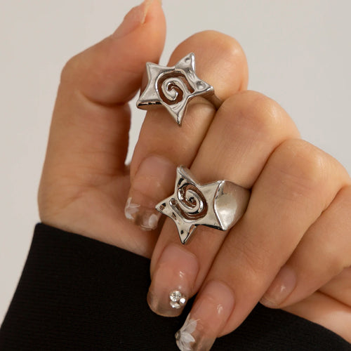 Anillo de estrella pentagonal de plata