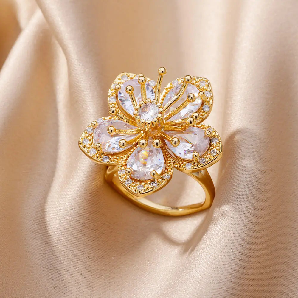 Ring Blumenring 5 Blütenblätter aus weißem Zirkon