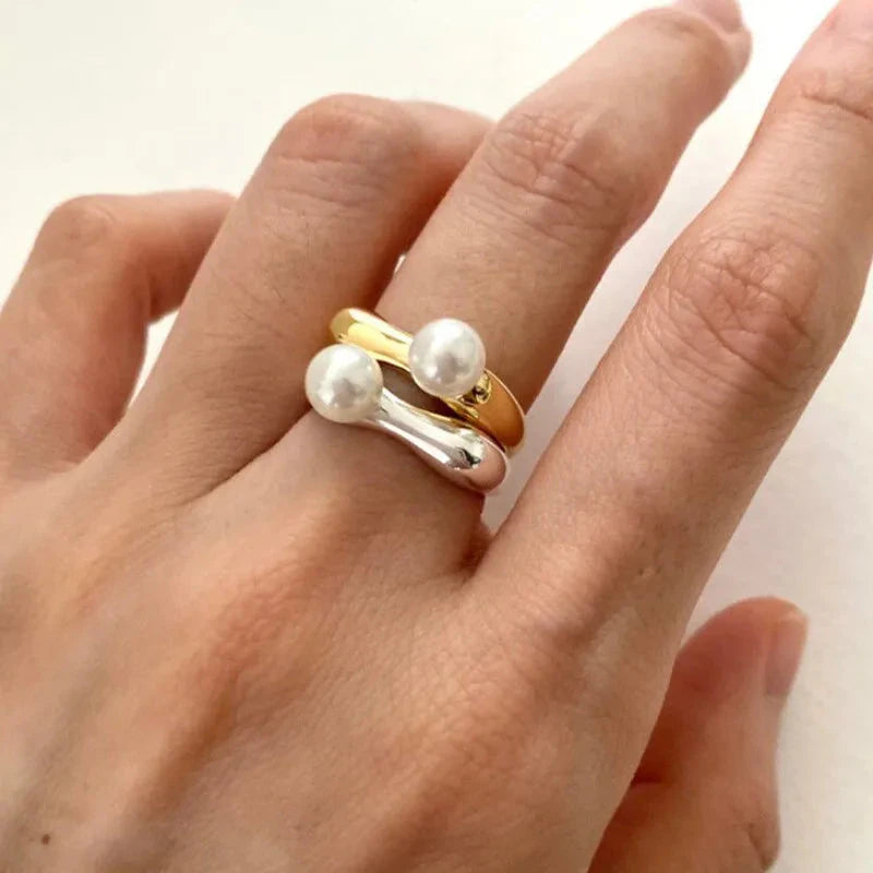 Anello per donna con perla bianca 