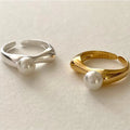 Anello per donna con perla bianca argento