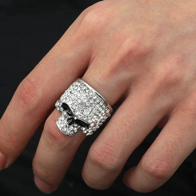Totenkopf-Ring mit Strass