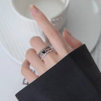 Silberner Ring mit schwarzem Herz für Damen
