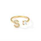 Personlig ring med initialen s