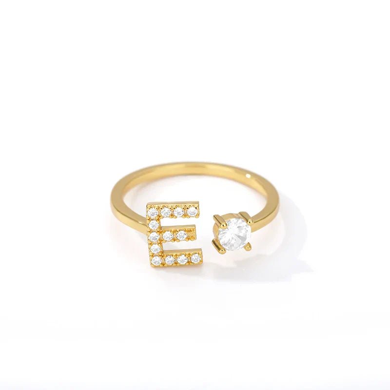 Personlig ring med initialen e