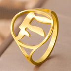 Anillo hueco con el símbolo de vida judía Chai oro