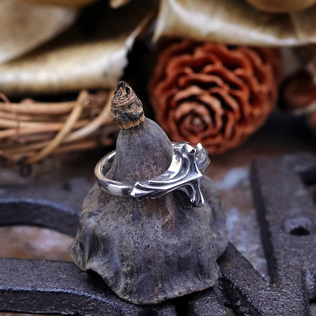 Bague croix style médiéval