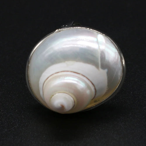 Bague en Nacre de Coquillages