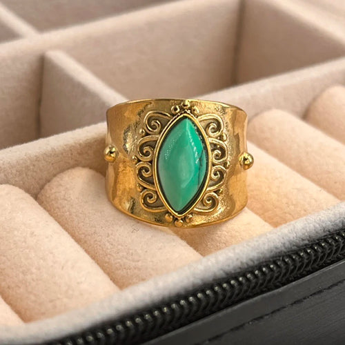 Ethnischer Ring mit natürlichem Stein für Damen