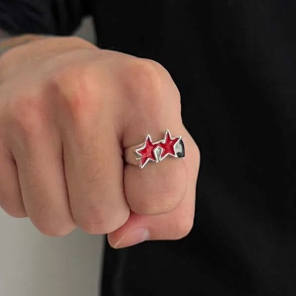 Öppen ring med dubbla stjärnor i retro streetwear-stil röd