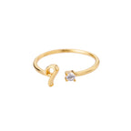 Bague fine pour femme personnalisée avec initiale i