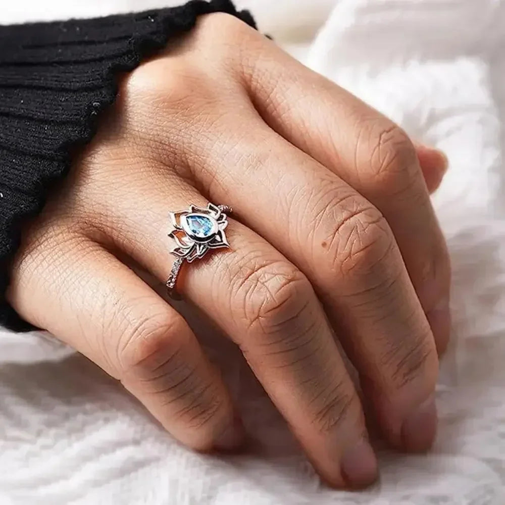 Anello Fiore di Loto Argento Donna blu