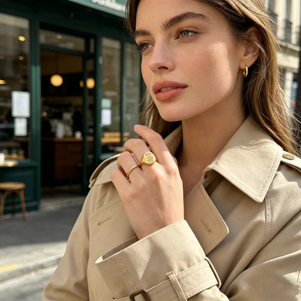 Bague fleur sauvage gravée