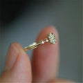 Damen Schneeflocken Ring Winter Gold