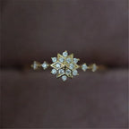 Damen Schneeflocken Ring Winter Gold