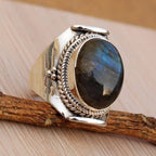 Labradorit-Ring 