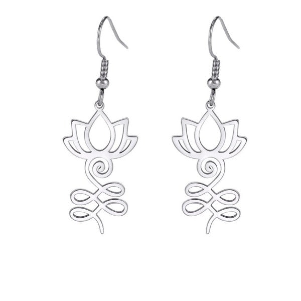 Buddhistische Lotusblumen-Ohrringe in Silber