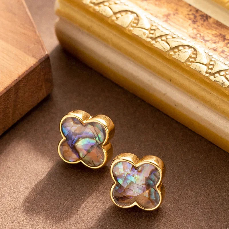 Boucles d'Oreilles Clou avec Trèfle à 4 Feuilles en Pierre Naturelle