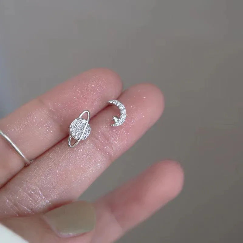 Ohrstecker Mond und Kugel aus Zirkon Silber