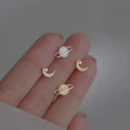 Ohrstecker Mond und Kugel aus Zirkon Gold
