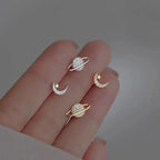 Ohrstecker Mond und Kugel aus Zirkon Gold