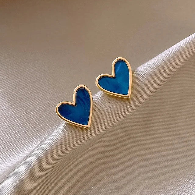 Blue mother-of-pearl effect heart earrings