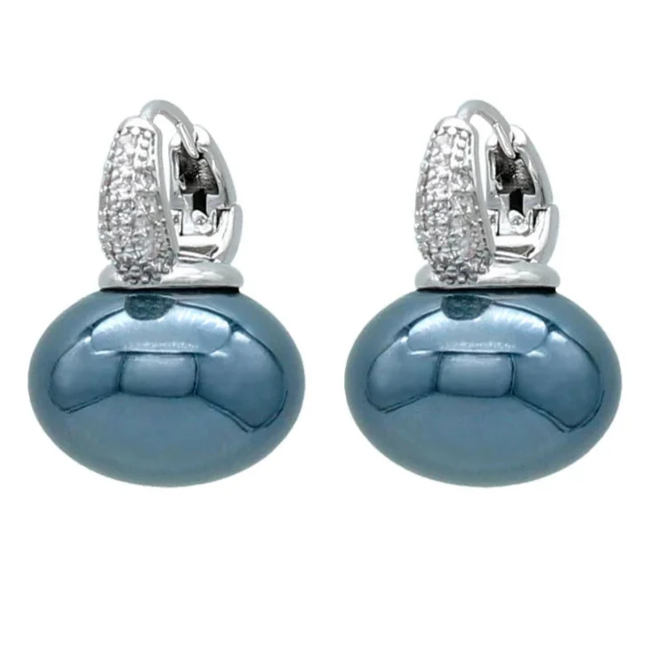 Creolen-Ohrringe mit blauer Perle und Zirkon in Silber und Blau