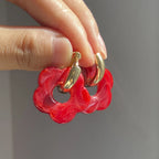 Boucles d'Oreilles Créoles Fleur en Résine