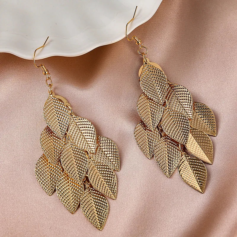 Boucles d'Oreilles Pendantes Feuilles Femme or