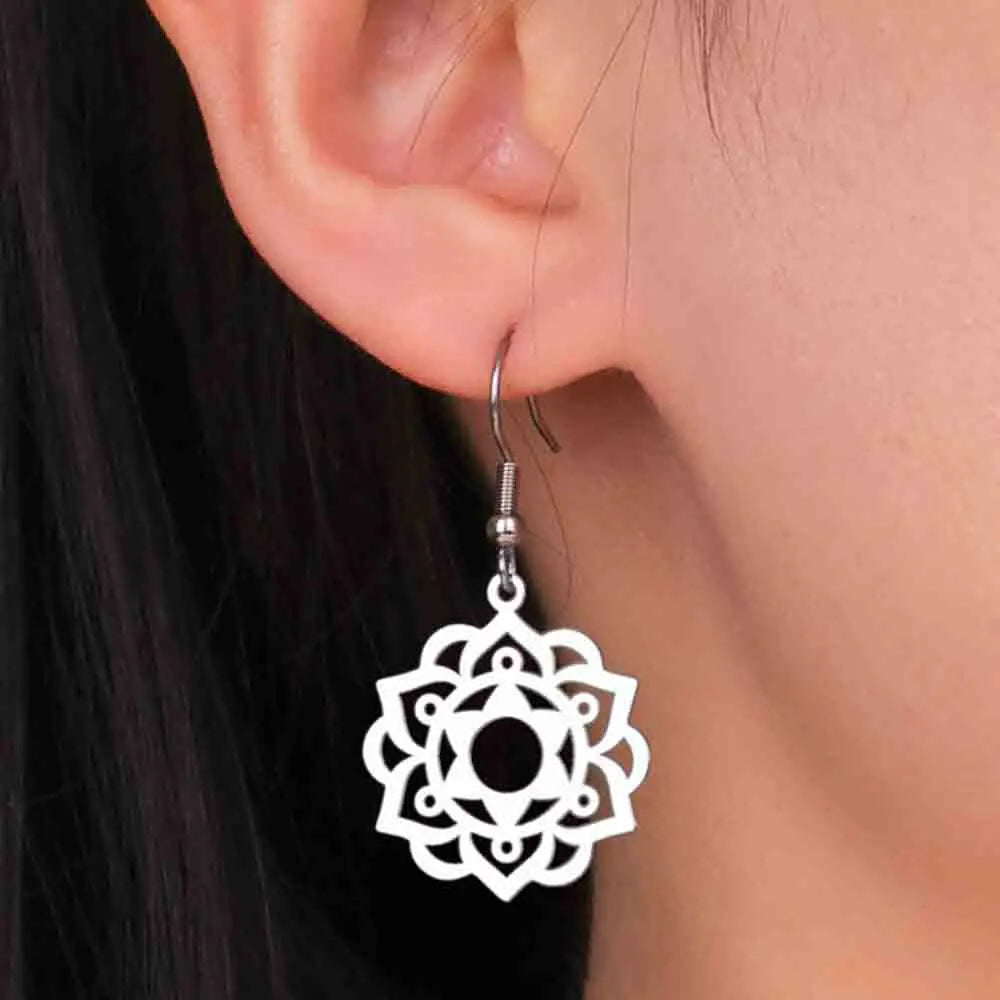 Hängende Mandala-Ohrringe Damen Silber