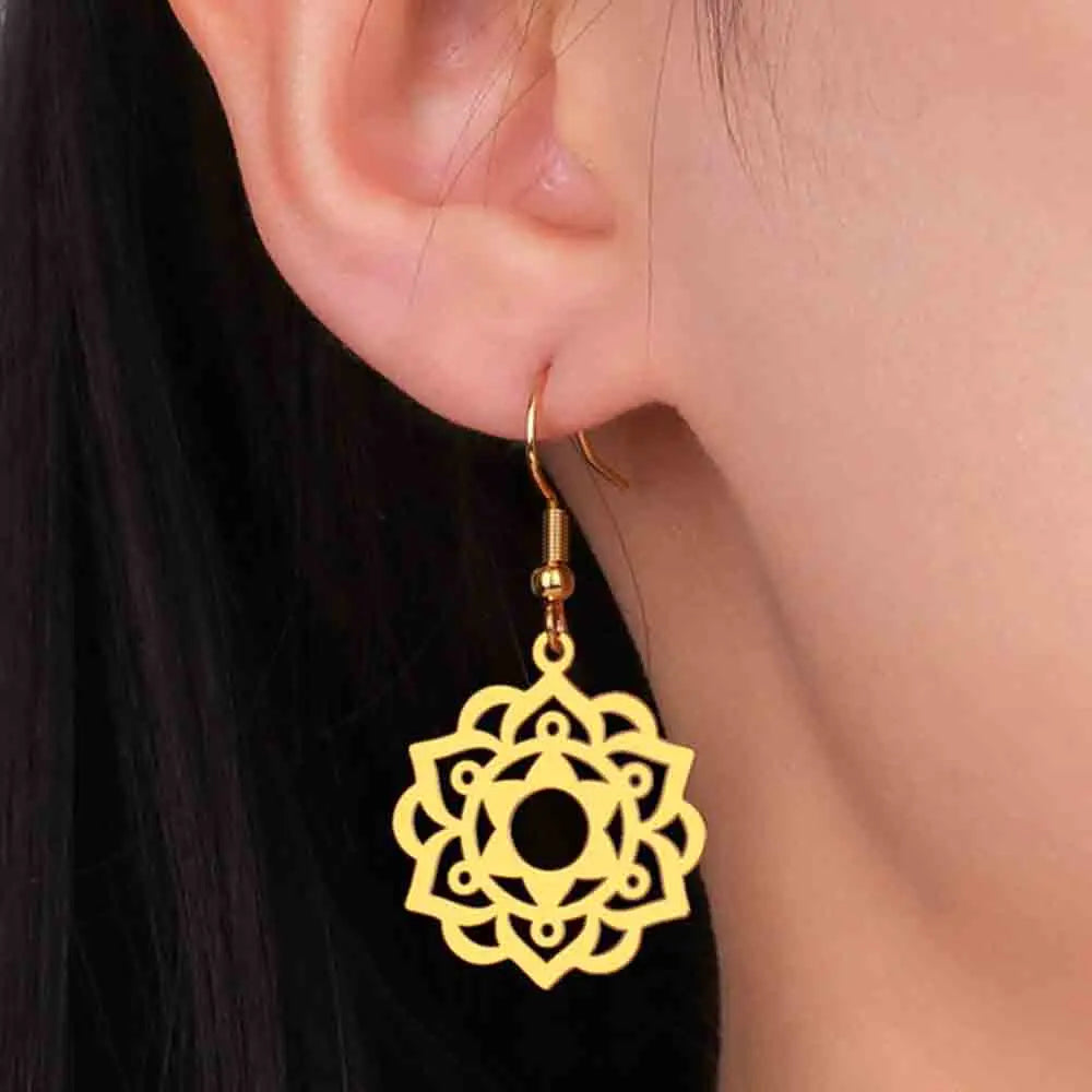 Hängende Mandala-Ohrringe Damen Gold