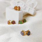Boucles d'oreilles puces avec pierre de naissance pour femme