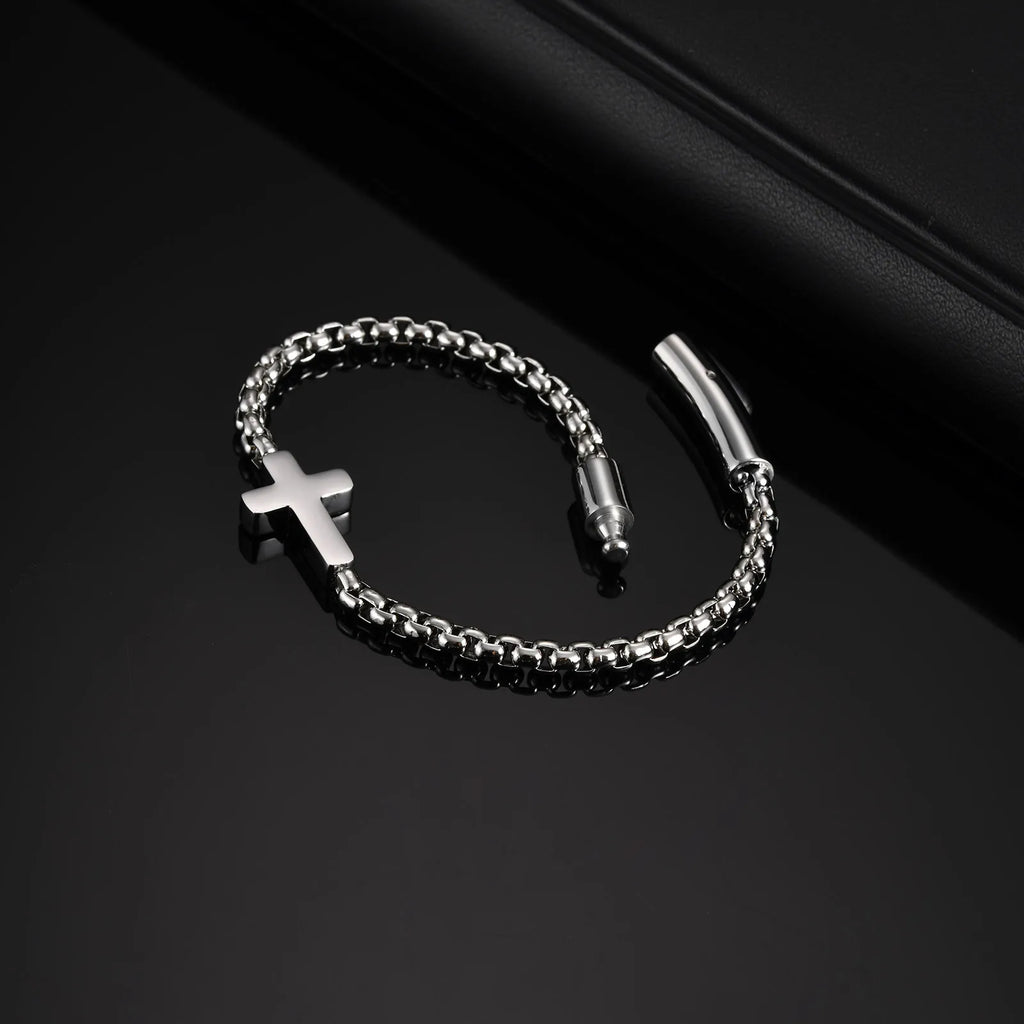 Bracelet avec croix horizontale