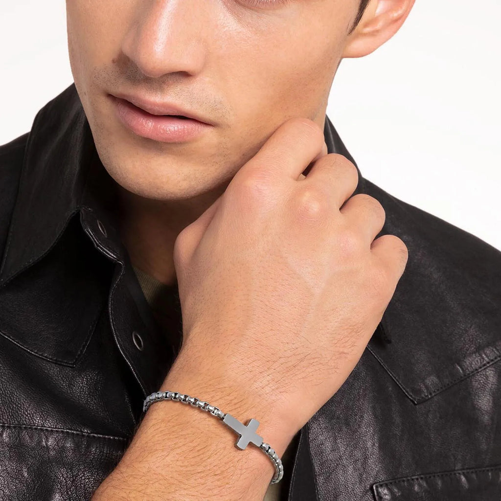 Bracelet avec croix horizontale