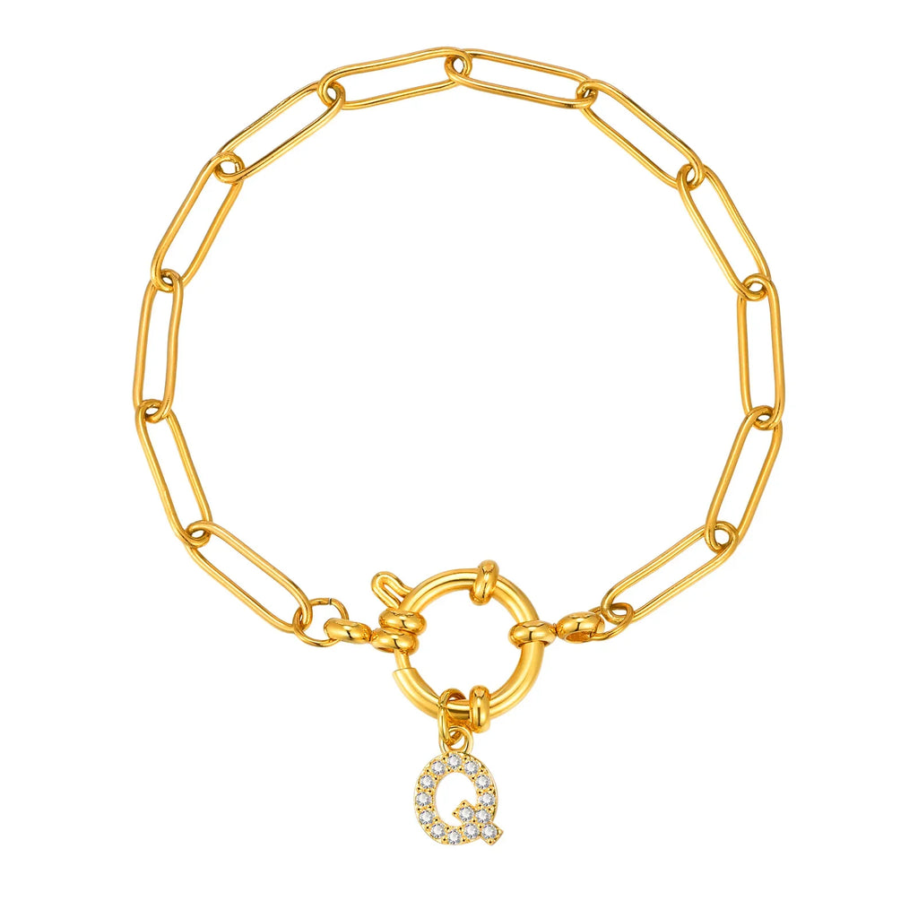 Bracelet personnalisé avec initiale q