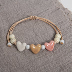 Bracelet coeur en céramique beige