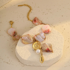 Muschelarmband mit schönen Perlmuttperlen