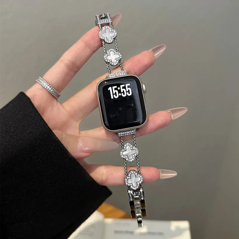 Apple Watch asendusrihm - must-hõbedane ristikujundus