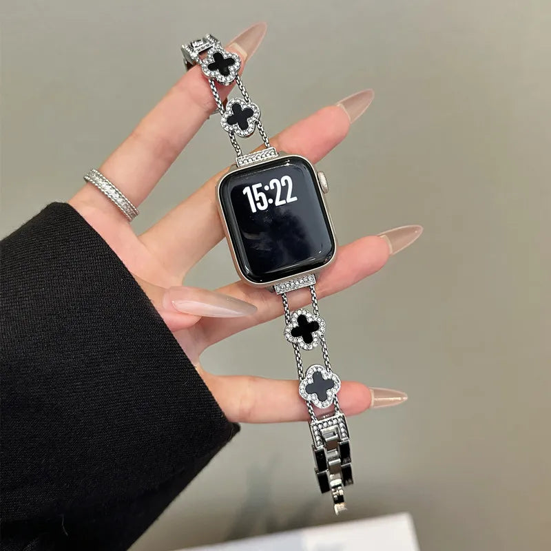Apple Watch asendusrihm - must-hõbedane ristikujundus