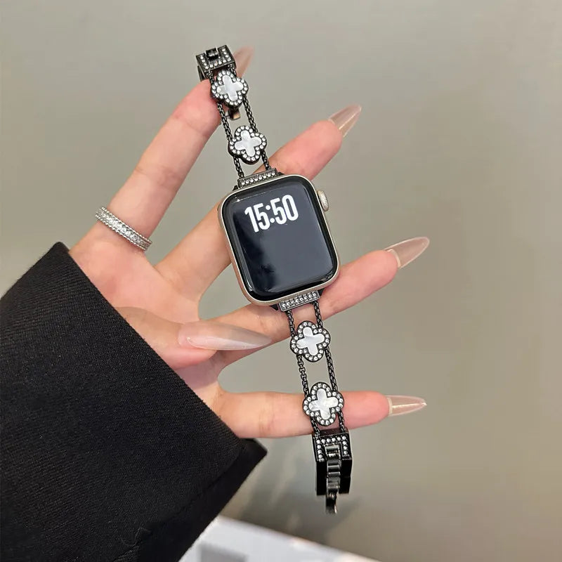 Apple Watch asendusrihm - must ristikujundus