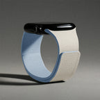 Cinturino di ricambio per Apple Watch in silicone magnetico bianco