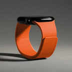 Cinturino di ricambio per Apple Watch in silicone magnetico arancione