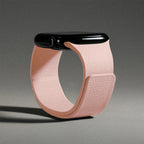 Cinturino di ricambio per Apple Watch in silicone magnetico rosa
