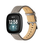 Läderarmband för Fitbit Versa 3, Versa 4, Sense 1 och Sense 2 klocka grå