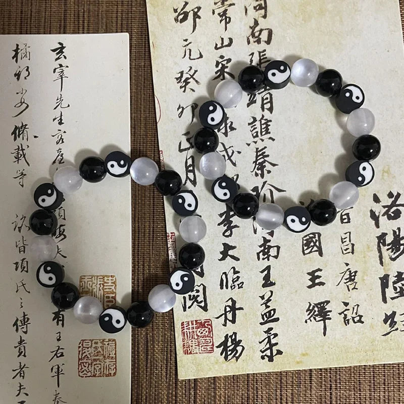 Bracelet en Perles Yin Yang Noir et Blanc