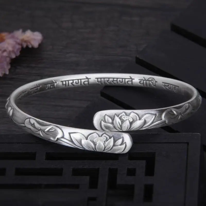 Lotusblüten-Armband
