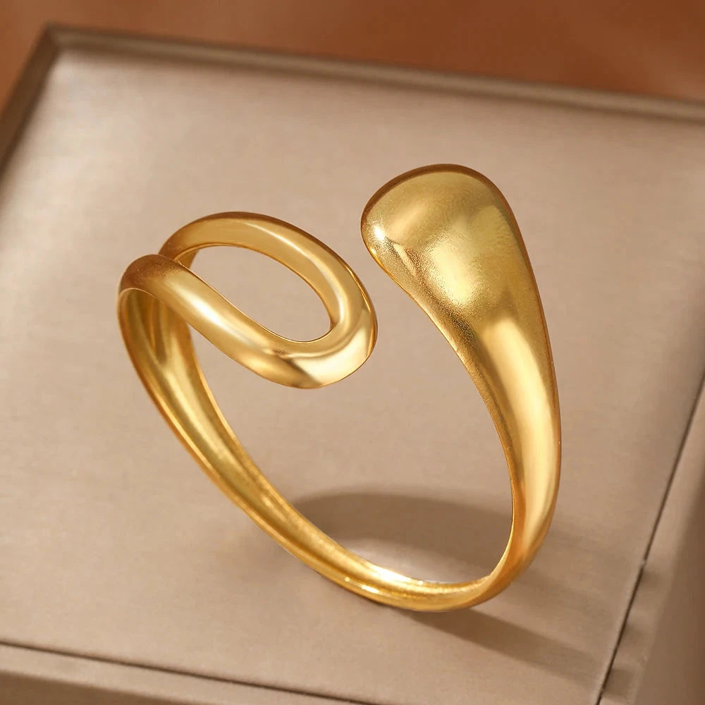 Elegantes Gourmet-Armband mit Wassertropfen Gold