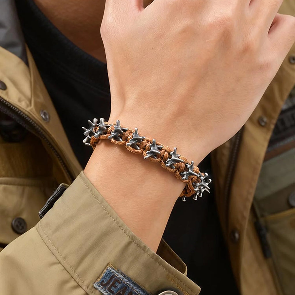 Armband med klo skydd för handleden "Claw Wrist Armor" 