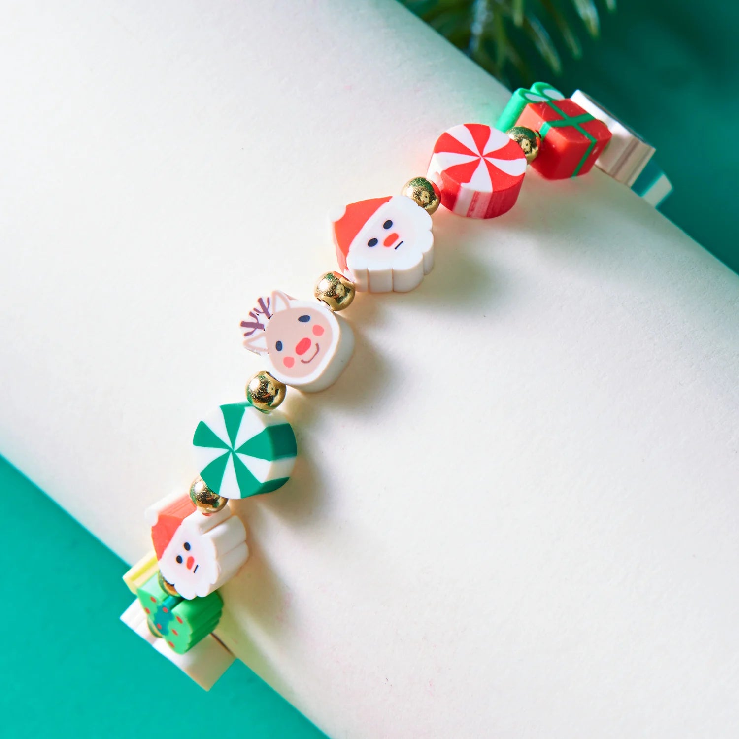 Weihnachtsmann-Armband
