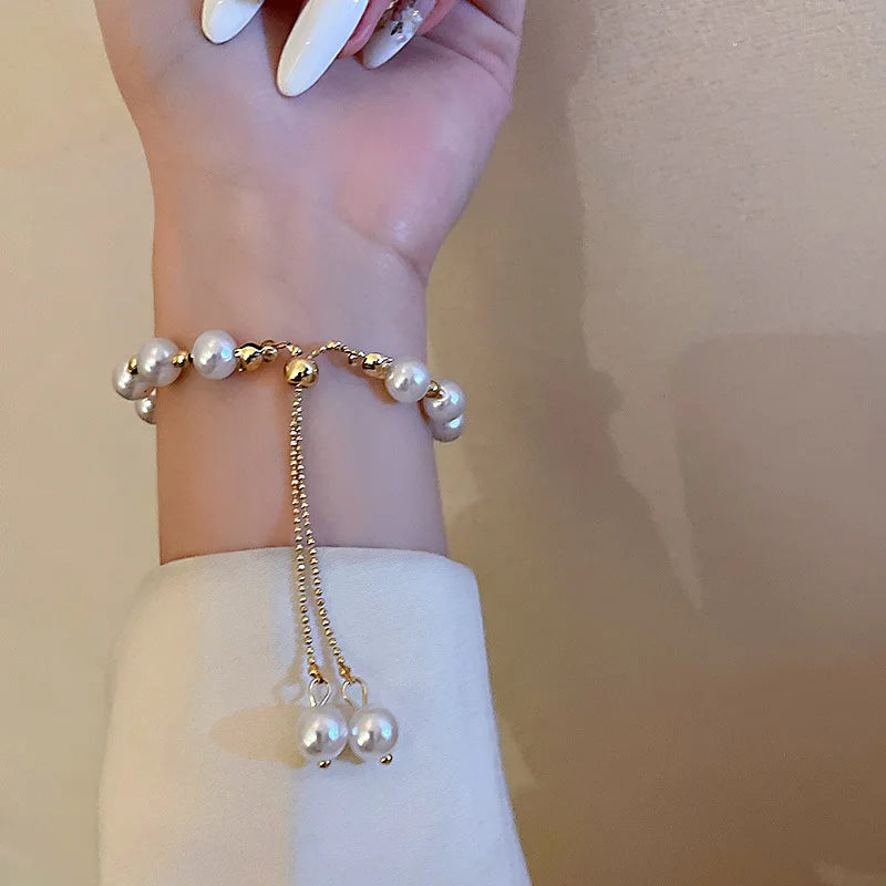 Bracciale perle stile contemporaneo bianco